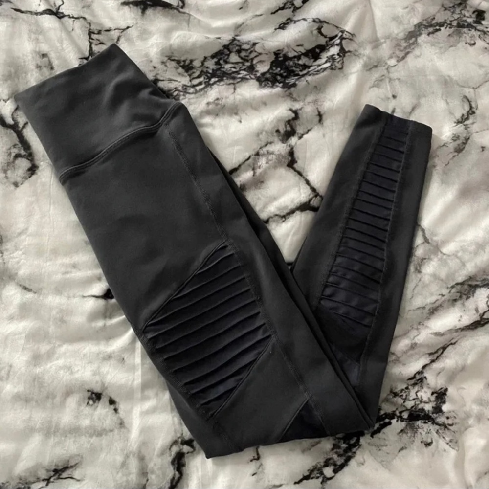 Alo motto leggings small
